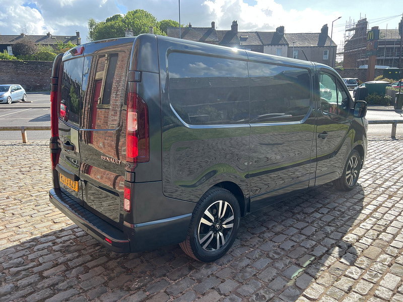 Renault Trafic 2.0 dCi Blue SL28 Sport+ Panel Van 5dr Diesel Manual L1 H1 Euro 6 (s/s) (150 ps)