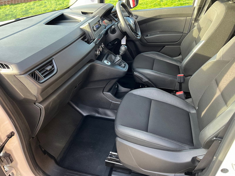 Renault Kangoo 1.5 dCi Blue ENERGY ML19 Start Panel Van 6dr Diesel Manual MWB Euro 6 (s/s) (95 ps)
