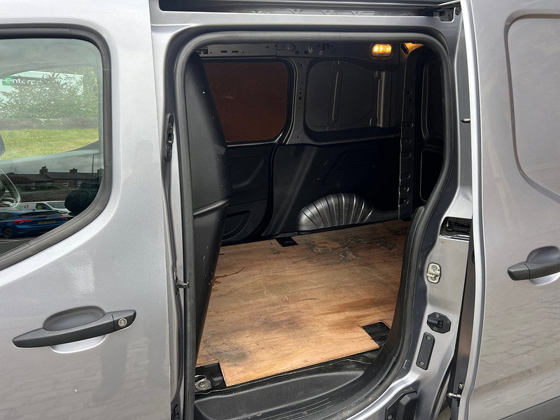 Toyota PROACE CITY 1.5 BlueHDi Active Short Panel Van 5dr Diesel Manual SWB Euro 6 (75 bhp)
