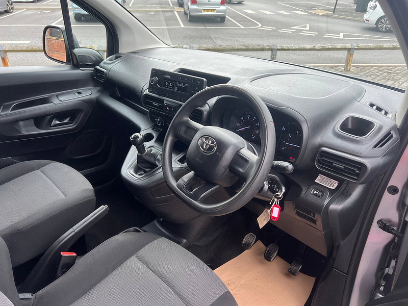 Toyota PROACE CITY 1.5 BlueHDi Active Short Panel Van 5dr Diesel Manual SWB Euro 6 (75 bhp)