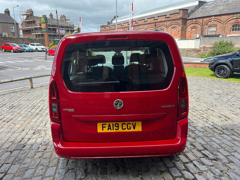 Vauxhall Combo Life 1.5 Turbo D BlueInjection Design MPV 5dr Diesel Auto Euro 6 (s/s) (130 ps)