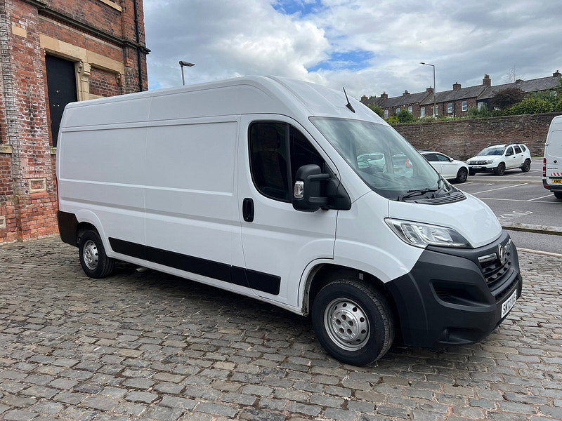 Vauxhall Movano 2.2 CDTi 3500 BiTurbo Prime Panel Van 5dr Diesel Manual FWD L3 H2 Euro 6 (s/s) (140 ps)