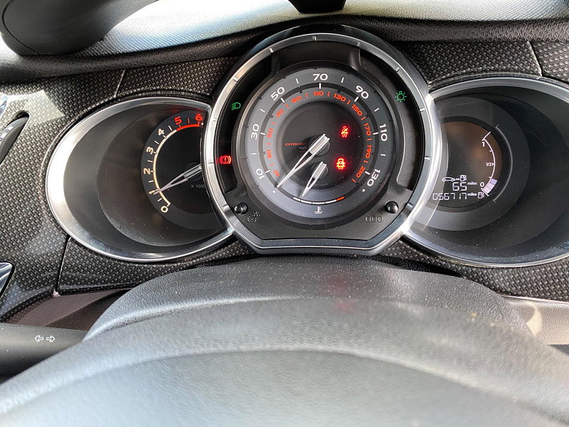 Citroen DS3 1.6 e-HDi Airdream DSport Plus Euro 5 (s/s) 3dr 3dr Manual 2014
