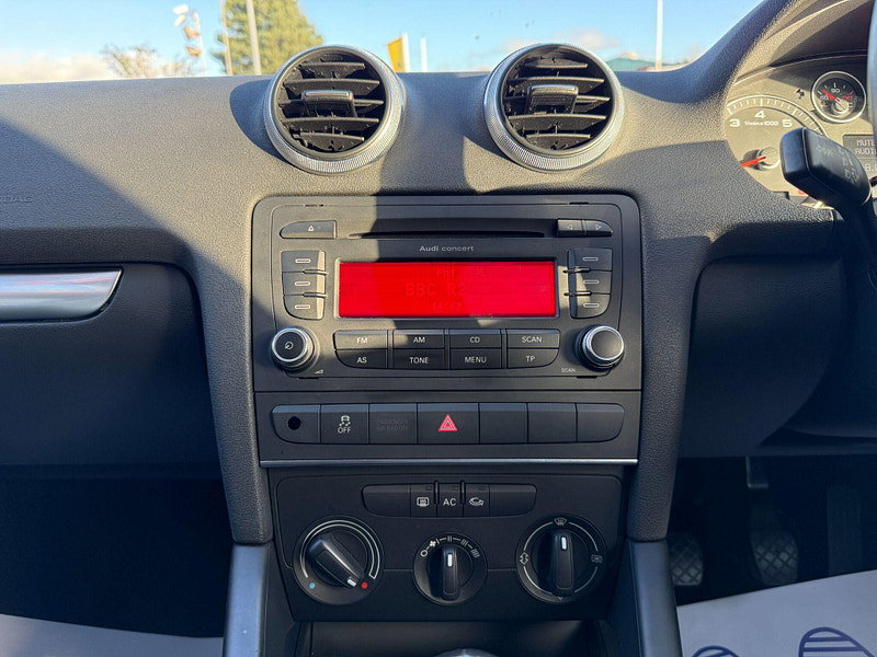Audi A3 1.6 Technik SE Sportback Euro 4 5dr 5dr Manual 2010