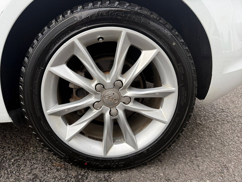 Audi A3 sportback Audi A3 1.8 TFSI Sport Sportback 5dr Petrol S Tronic quattro Euro 6 (s/s) (180 ps) 5dr Automatic 2014