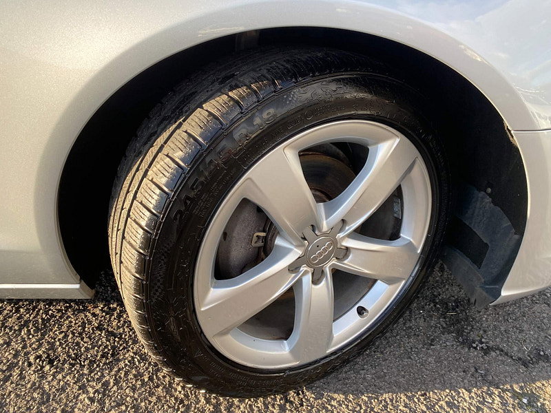 Audi A6 Avant 2.8 V6 SE Executive Quattro Euro 5 5dr Automatic 2014