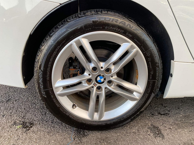 BMW 2 Series Active Tourer 1.5 218i M Sport Auto Euro 6 (s/s) 5dr 2dr Automatic 2015