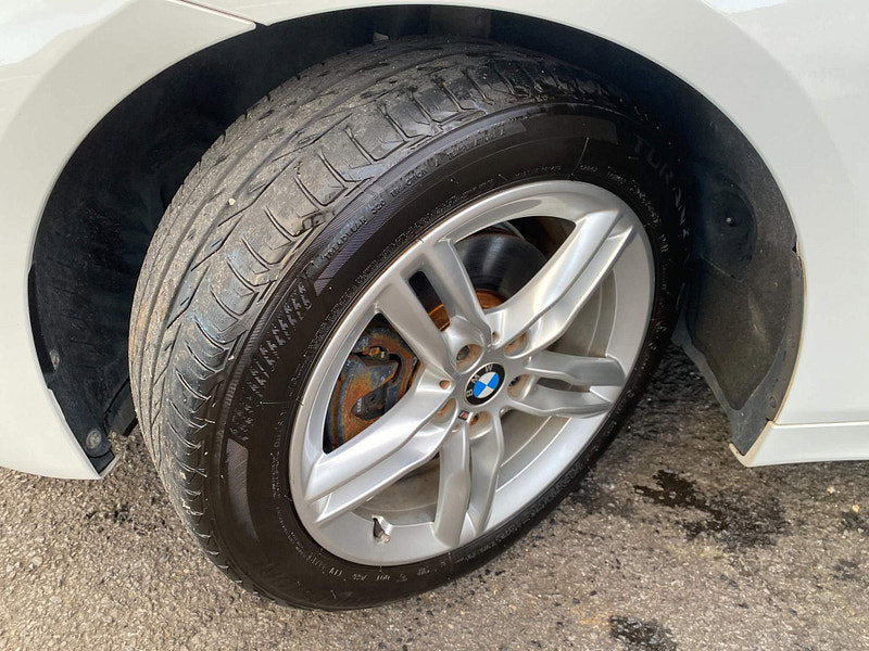 BMW 2 Series Active Tourer 1.5 218i M Sport Auto Euro 6 (s/s) 5dr 2dr Automatic 2015