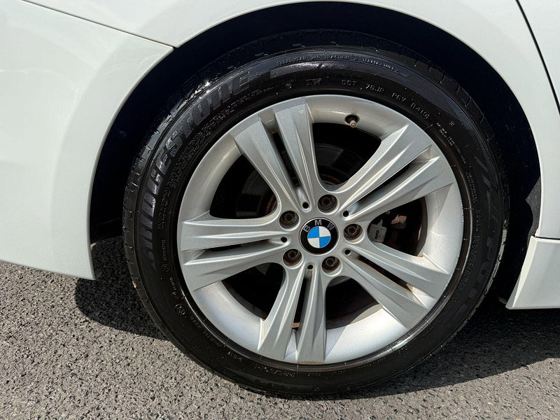 BMW 3 Series 2.0 320i Sport Auto Euro 6 (s/s) 4dr 4dr Automatic 2014