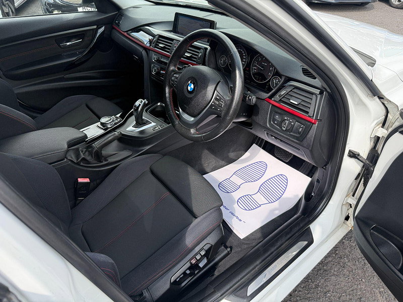 BMW 3 Series 2.0 320i Sport Auto Euro 6 (s/s) 4dr 4dr Automatic 2014