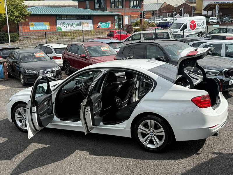BMW 3 Series 2.0 320i Sport Auto Euro 6 (s/s) 4dr 4dr Automatic 2014