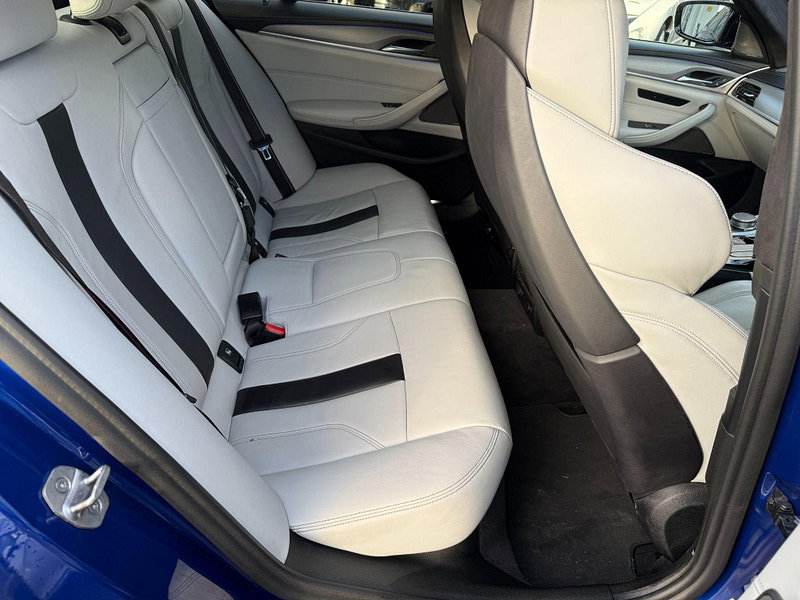BMW M5 4.4i V8 Competition Steptronic xDrive Euro 6 (s/s) 4dr 4dr Automatic 2018