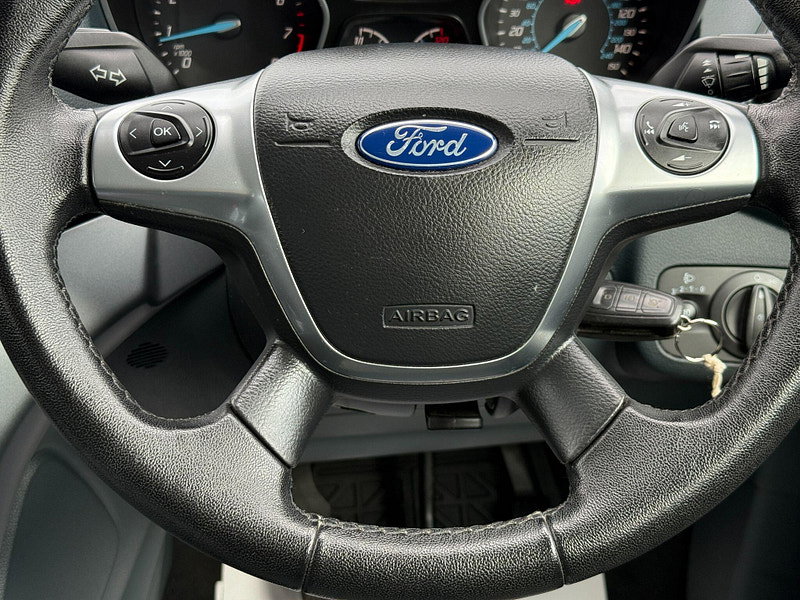 Ford C-Max 1.6 Zetec Euro 5 5dr 5dr Manual 2013
