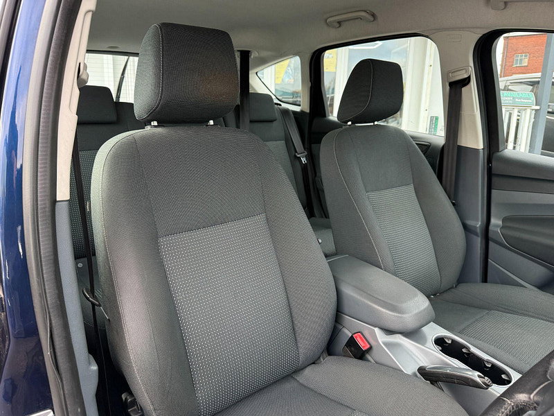 Ford C-Max 1.6 Zetec Euro 5 5dr 5dr Manual 2013