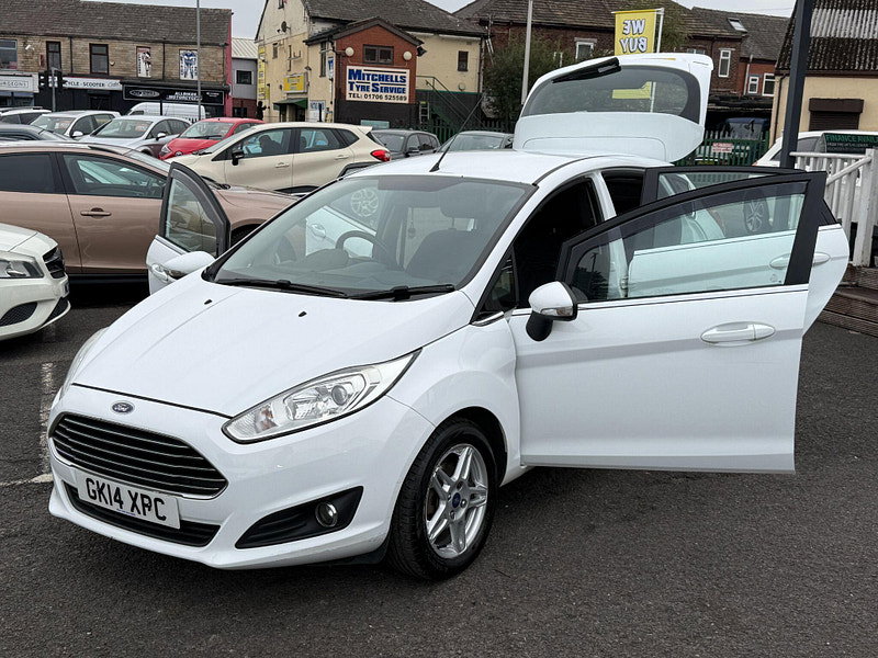 Ford Fiesta 1.0T EcoBoost Zetec Euro 5 (s/s) 5dr 5dr Manual 2014