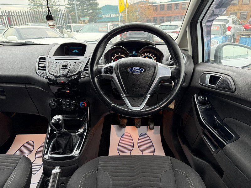 Ford Fiesta 1.0T EcoBoost Zetec Euro 5 (s/s) 5dr 5dr Manual 2014