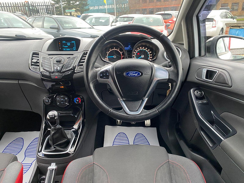 Ford Fiesta 1.0T EcoBoost Zetec S Euro 5 (s/s) 3dr 3dr Manual 2014