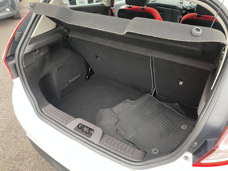 Ford Fiesta 1.0T EcoBoost Zetec S Euro 5 (s/s) 3dr 3dr Manual 2014