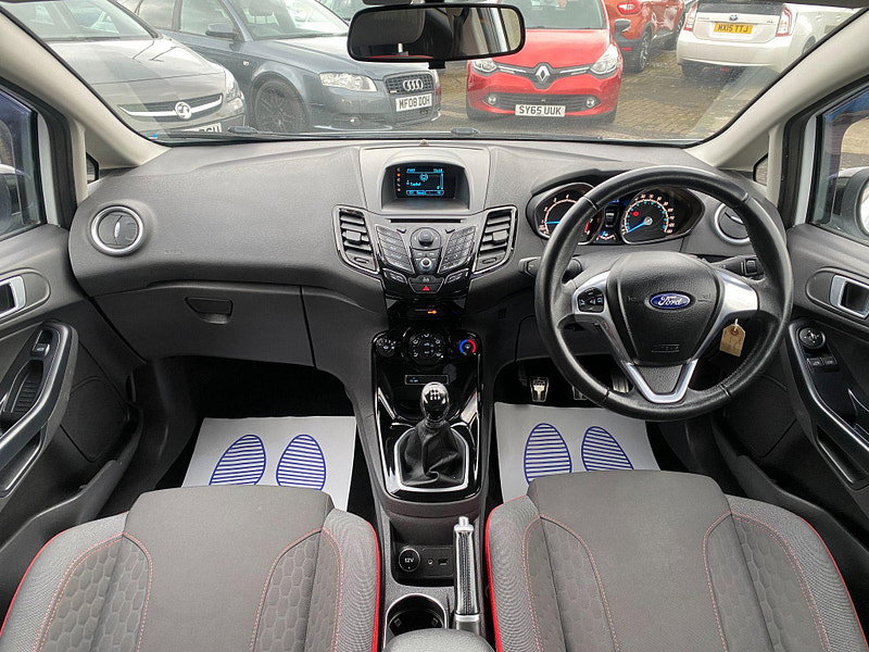Ford Fiesta 1.0T EcoBoost Zetec S Euro 5 (s/s) 3dr 3dr Manual 2014
