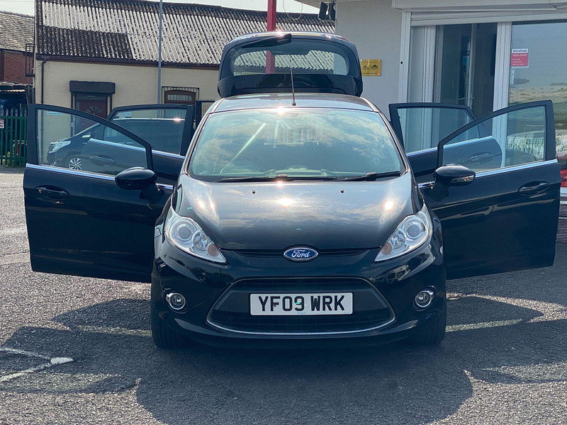 Ford Fiesta 1.25 Zetec 5dr 5dr Manual 2009