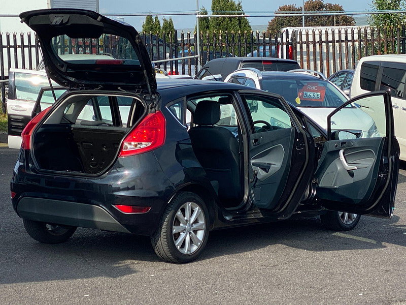 Ford Fiesta 1.25 Zetec 5dr 5dr Manual 2009