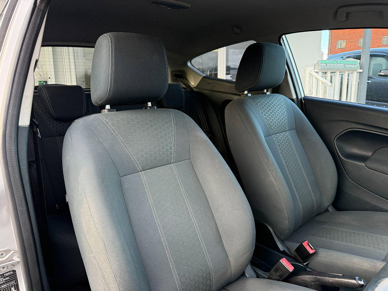 Ford Fiesta 1.25 Zetec Euro 5 3dr 3dr Manual 2012