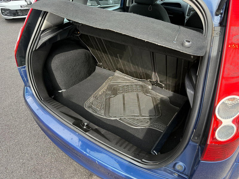 Ford Fiesta 1.4 TD Zetec Climate 5dr 5dr Manual 2008
