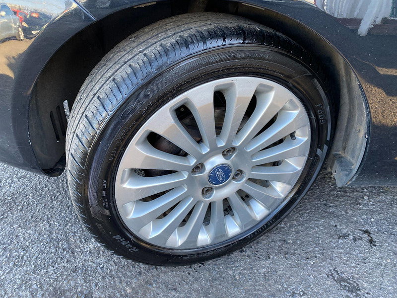 Ford Fiesta 1.4 Titanium 5dr 5dr Manual 2010