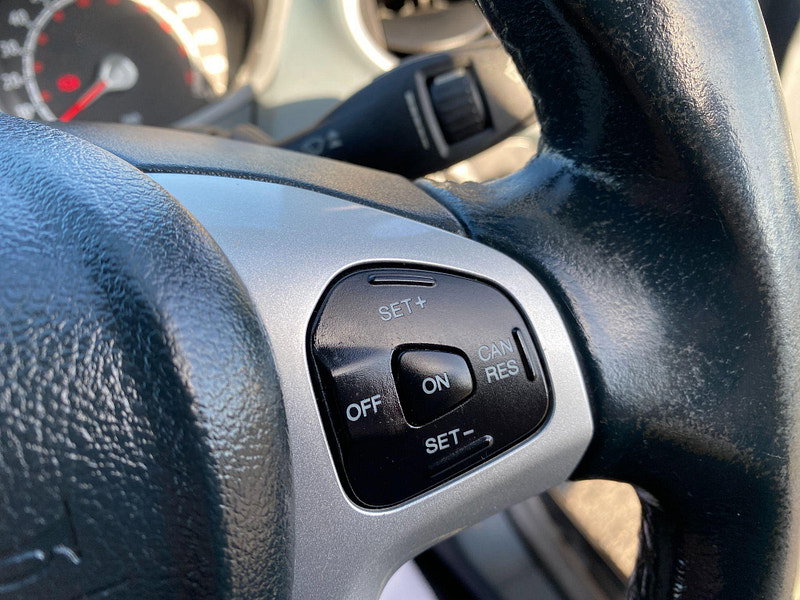 Ford Fiesta 1.4 Titanium 5dr 5dr Manual 2010