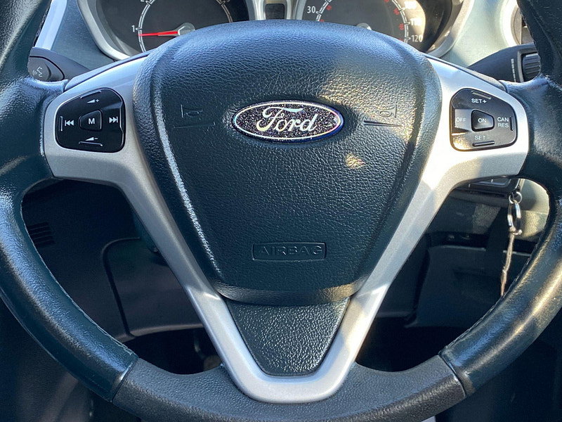 Ford Fiesta 1.4 Titanium 5dr 5dr Manual 2010