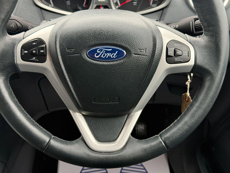 Ford Fiesta 1.4 Titanium 5dr 5dr Automatic 2011