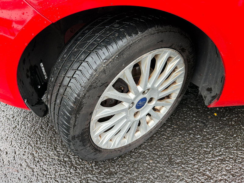 Ford Fiesta 1.6 Titanium Powershift Euro 5 5dr 5dr Automatic 2013