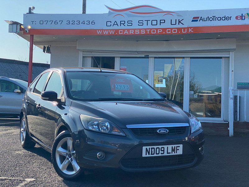 Ford Focus 1.6 Zetec 5dr 5dr Manual 2009