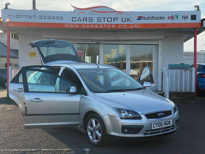 Ford Focus 1.6 Zetec Climate 5dr 5dr Automatic 2006