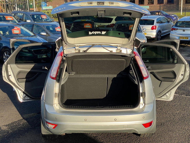 Ford Focus 2.0 TDCi DPF Titanium Powershift 5dr 5dr Automatic 2008