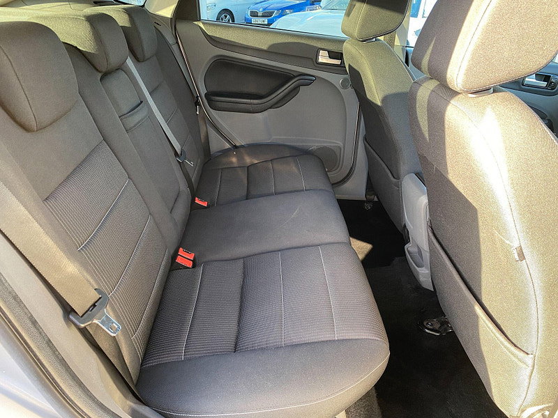 Ford Focus 2.0 TDCi DPF Titanium Powershift 5dr 5dr Automatic 2008