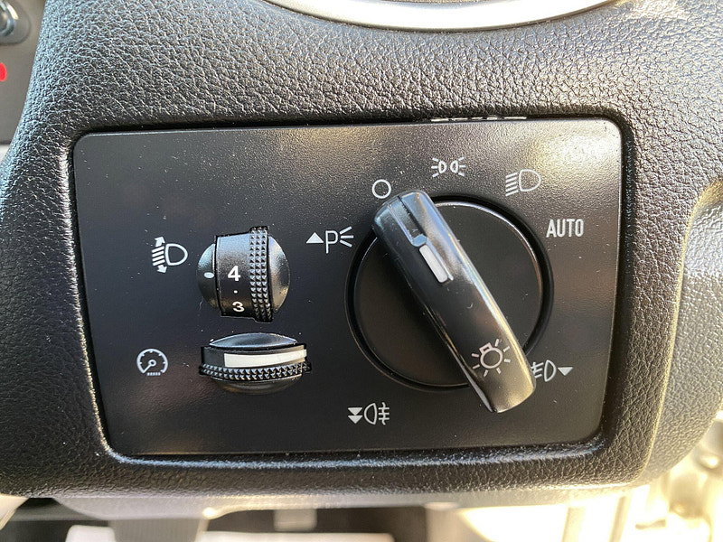 Ford Focus 2.0 TDCi DPF Titanium Powershift 5dr 5dr Automatic 2008