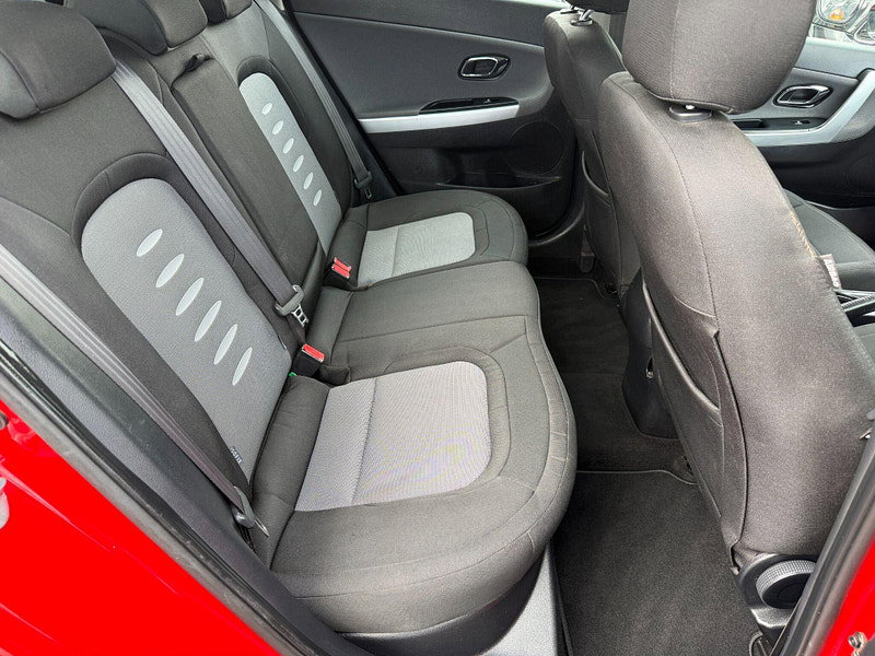 Kia Ceed 1.6 CRDi EcoDynamics 2 Sportswagon Euro 5 (s/s) 5dr 5dr Manual 2015