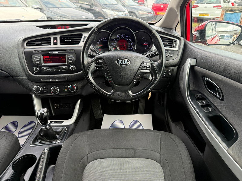 Kia Ceed 1.6 CRDi EcoDynamics 2 Sportswagon Euro 5 (s/s) 5dr 5dr Manual 2015