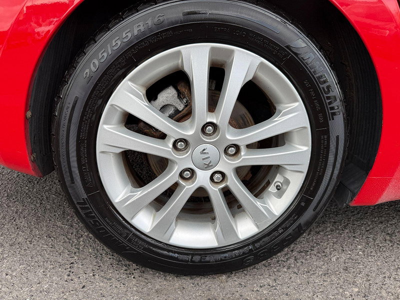 Kia Ceed 1.6 CRDi EcoDynamics 2 Sportswagon Euro 5 (s/s) 5dr 5dr Manual 2015