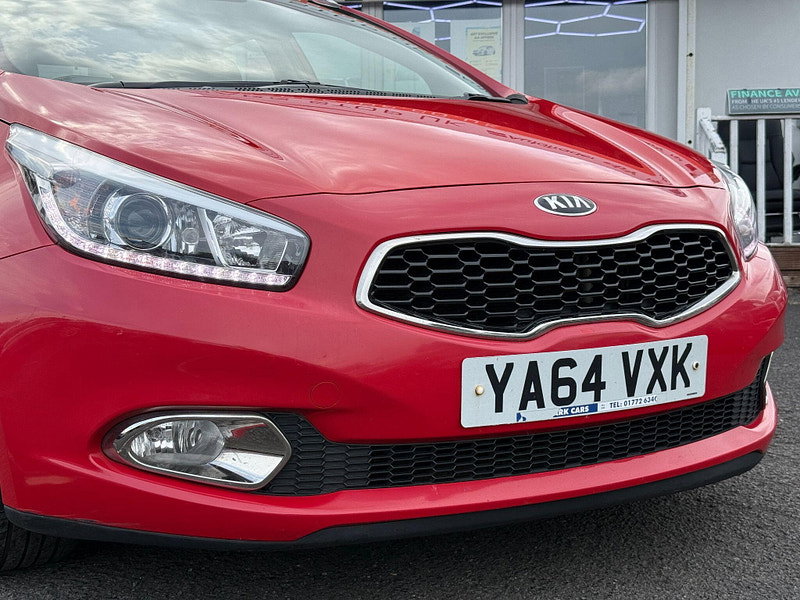 Kia Ceed 1.6 CRDi EcoDynamics 2 Sportswagon Euro 5 (s/s) 5dr 5dr Manual 2015