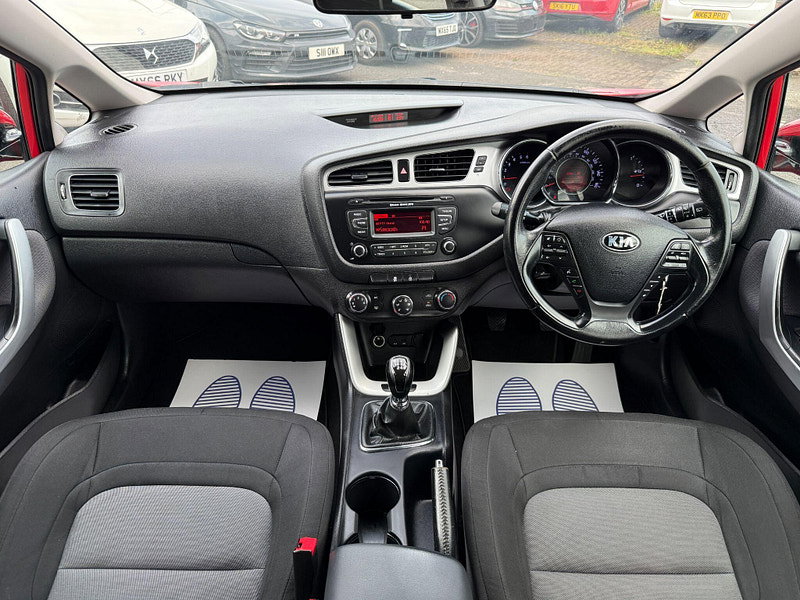 Kia Ceed 1.6 CRDi EcoDynamics 2 Sportswagon Euro 5 (s/s) 5dr 5dr Manual 2015
