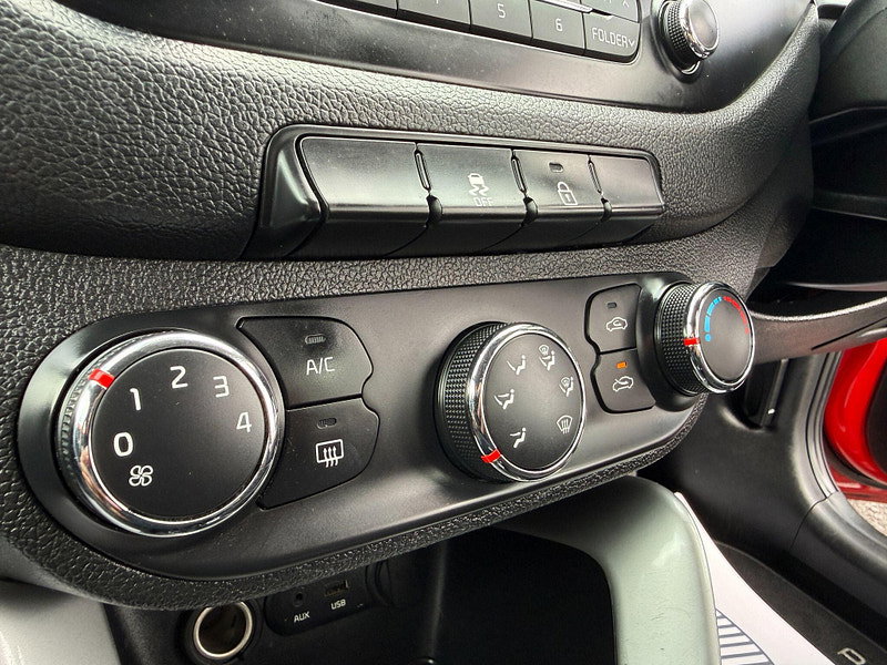 Kia Ceed 1.6 CRDi EcoDynamics 2 Sportswagon Euro 5 (s/s) 5dr 5dr Manual 2015