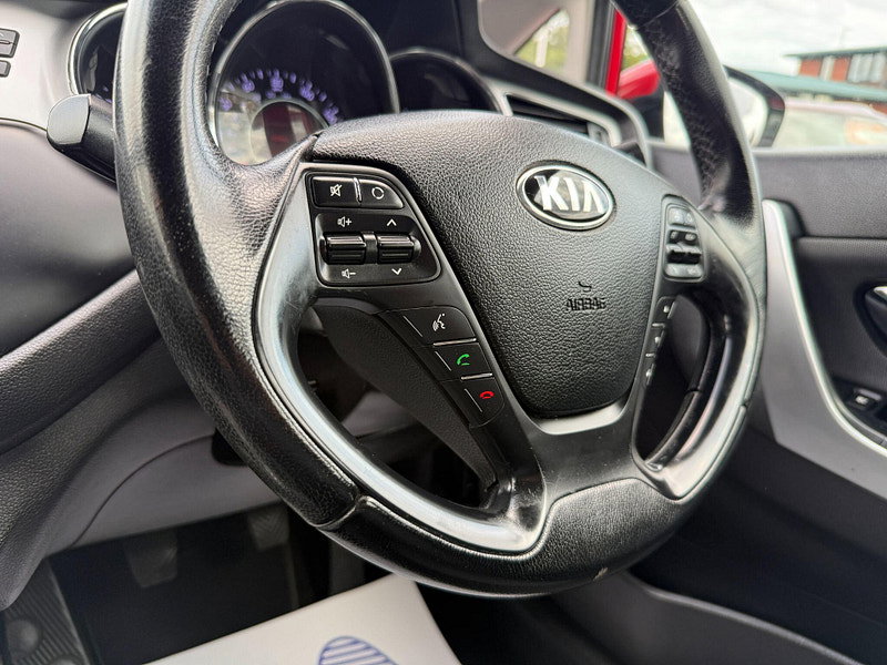 Kia Ceed 1.6 CRDi EcoDynamics 2 Sportswagon Euro 5 (s/s) 5dr 5dr Manual 2015