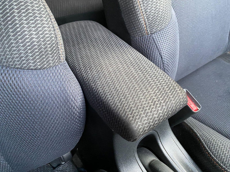 Honda Fit  5dr Automatic 2012