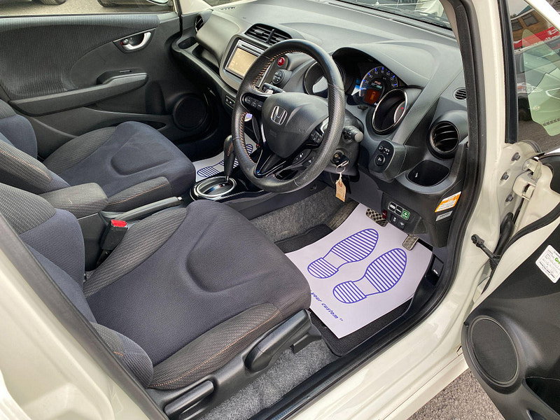 Honda Fit  5dr Automatic 2012