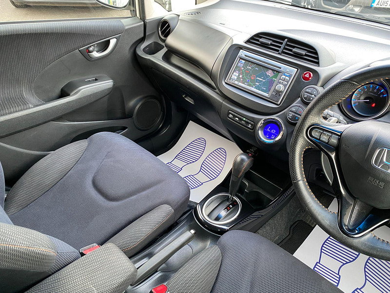 Honda Fit  5dr Automatic 2012