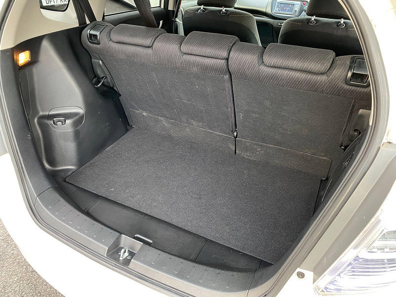 Honda Fit  5dr Automatic 2012
