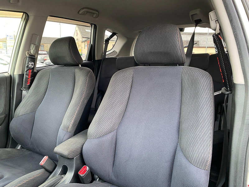 Honda Fit  5dr Automatic 2012