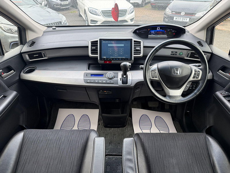 Honda Freed 2015-1.5 PETROL HYBRID-SLIDING DOORS 0dr Automatic 2015